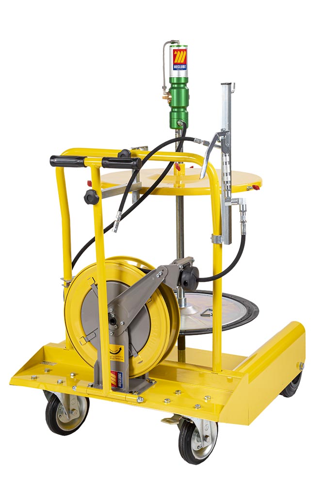 013-1135-000 Pneum. vetpomp op kar 180-220kg, 60:1 + haspel -  4-wielig